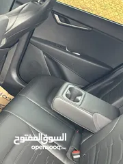  11 كيا نيرو الشكل الجديد وارد وكفالة الشركة 2023 فحص كامل ولا ملاحظة .