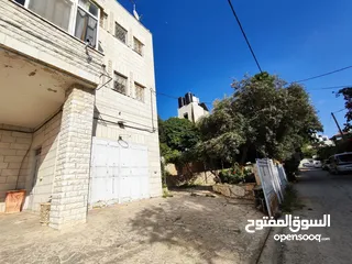  16 للبيع:  فرصة استثمارية ذهبية بسعر مغري-عمارة مستقلة في بيتونيا