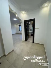  5 شقة طابقية - الصويفية - 3نوم 1ماستر - 240م - قرب الخدمات العامة