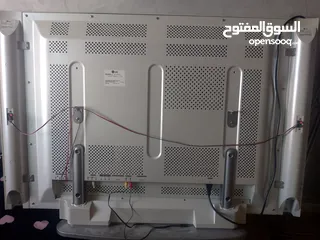 2 شاشه LG تب نظافه شغاله فيها خصائص كثيره
