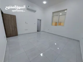  16 فيلا للإيجار بالعين بمنطقة الروضة الشرق A villa for rent in Al Ain, in the Al Rawda Al Sharqiya area