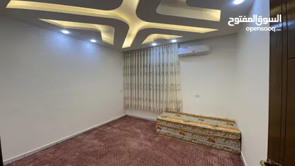  16 شقة مفروشة للإيجار VIP