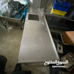  8 ثلاجات للبيع