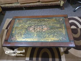  4 كنب وطقم طاولات وسجادة وبرادي للبيع
