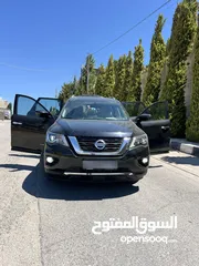  27 Nissan pathfinder 2020 full load low mileage