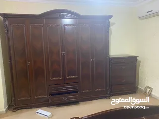  1 غرفة نوم ثقيلة للبيع بحالة ممتازة