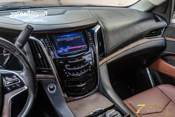  27 Cadilac Escalade 2015 Platinum