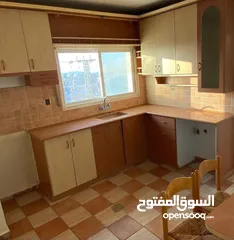  5 بيت في بيتونيا