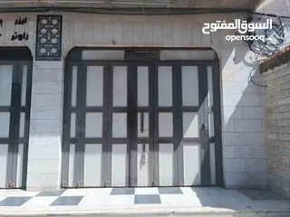  2 محل للإيجار في منطقة حيوية - مفرق أبو الحلاوة، الخليل