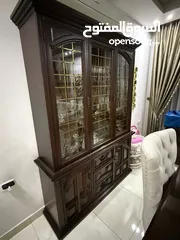  4 طاولة سفرة أمريكي مع 8 كراسي و بوفيه و كونسول - السعر نهائي