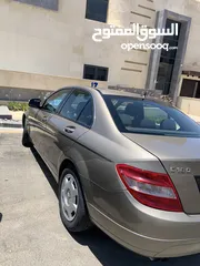  2 مرسيدس سي 2008  موديل 180 استعمال سيدة بحالة ممتازة بالداخل وبدون حوادث