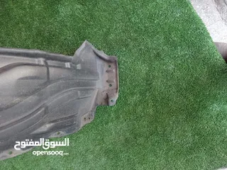  4 بطاين وحل داير العجل الامامي اصلي مستعمل تويوتا بريوس 2010-2025 ونيسان ليف 2012-2025  و متوفر تجاري