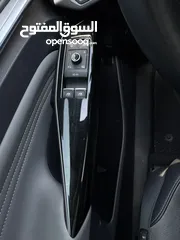  5 VOLKSWAGEN ID4 PRO
