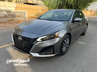  1 التيما موديل 2023 مواصفات sv Nissan Altimafor sale like new very very clean