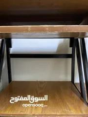  4 طاولة كمبيوتر للبيع