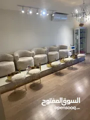  2 بيوتي سنتر راقي جداً وموقع مميز بخلدا