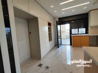  3 شقة مطلة سوبر ديلوكس غير مفروشة للايجار بين الماصيون ورافات