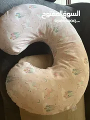  1 Boppy Breastfeeding Pillow مخدة رضاعة