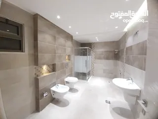  26 شقة جديدة للبيع اربع غرف نوم مع حديقة في دير غبار