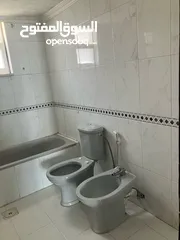  8 شقة فارغة - دير غبار - 3نوم 1ماستر - 200م - بلكونتين بإطلالــــه مميزة - قرب الخدمات - موقع هادئ