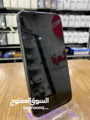  5 iPhone 11 (128) GB ايفون 11 مستعمل بحالة ممتازة