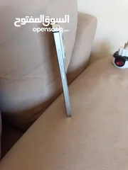  4 ون بلس