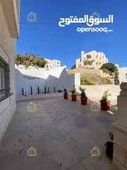  8 فيلا للايجار .. V18 Villa for rent.. other options available