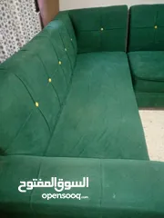  2 * كنبايات مستعملة تشبه الجديد عدد 3 الشعر قابل للتفاوض بشيء بسيط والكنب مش مهيون ودفع بحق الله وشيل.