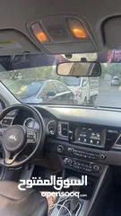  11 كيا نيرو ستاندرد موديل 2018 لون ازرق - كحلي