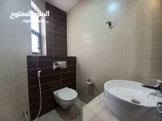  12 روف شبه مفروش للإيجار في عبدون  ( Property 33900 ) سنوي فقط