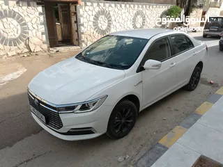  2 BYD Qin ev 2022