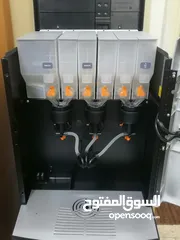  2 ماكنة نسكافيه ومشروبات ساخنة