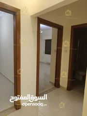  12 شقة فارغة - الرشيد - 3نوم - 220م - بلكونتين - تدفئة غاز