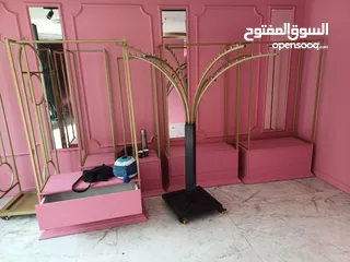 3 ديكور معرض تجاري كامل متكامل بجميع مستلزماته