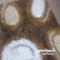  3 اثاث منزل بحاله ممتازه سجاد شاغي وسايد لامب
