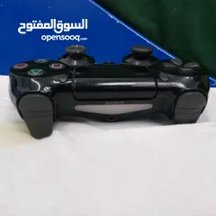  5 بلايستيشن 4 استعمال خفيف مع شريط جراند 5 بسعر كويس