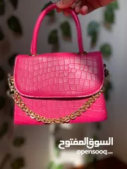  1 شنط يد حريمى