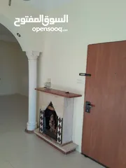  15 شقة للإيجار