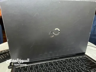  3 لابتوب fujitsu للبيع