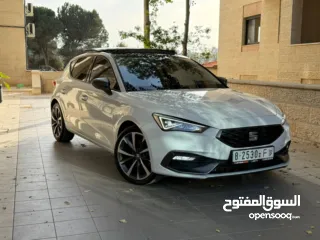  1 سيات ليون fr 2021 بلاك ادشن فل مسكرر ولا جرام بويه عداد 30 الف بسعر المميزز جدا