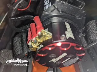  11 سياره RC 4x4 ماركه كاسيموتو kasemoto جديده  cacapibality 6S lipo battery مع قطع غيار كامله