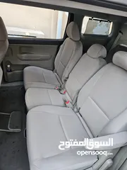  10 Well maintained Kia Carnival 2016 urgent sale