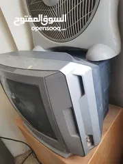  4 ثلاجة وتلفزيون للبيع