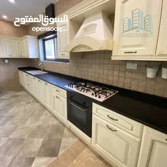  8 Beautiful 5+1 BR Villa / فيلا جميلة بديكور عريق