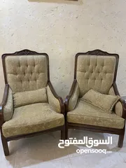  3 طقم كنبابات خشب ثقيل