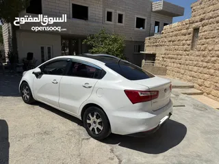  15 كيا برايد 2016 سقف اسود فحص ولا ضربة (((اتوماتيك 4 غياااار )))