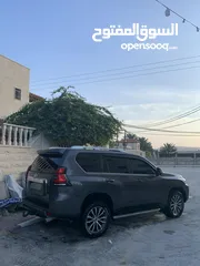  3 جيب لند كروز