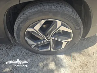  5 للبيع جيب توسان 2021 بنزين دفع رباعي الدفع نقدا فقط