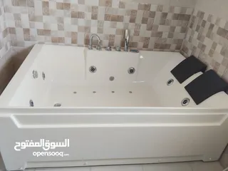  1 حمام جاكوزي مزدوج شخصين غير مستعمل