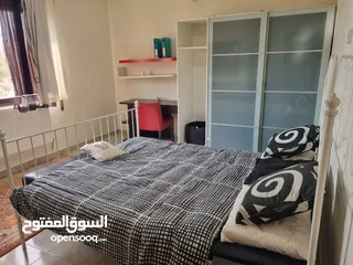  8 شقة طابقية للايجار في ضاحية الامير راشد